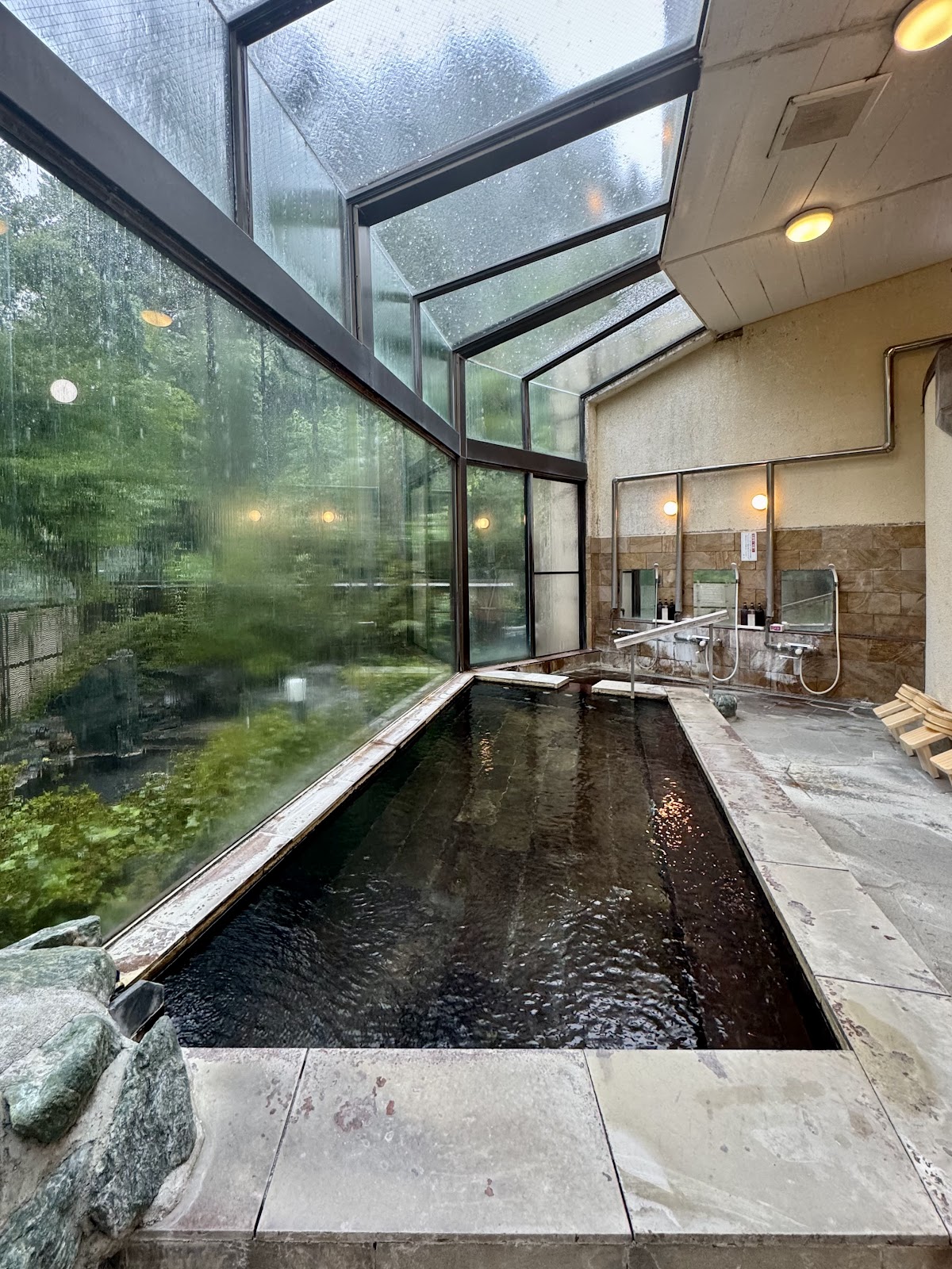 湯西川温泉 上屋敷 平の高房の写真